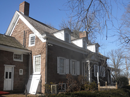 Kingsland Manor